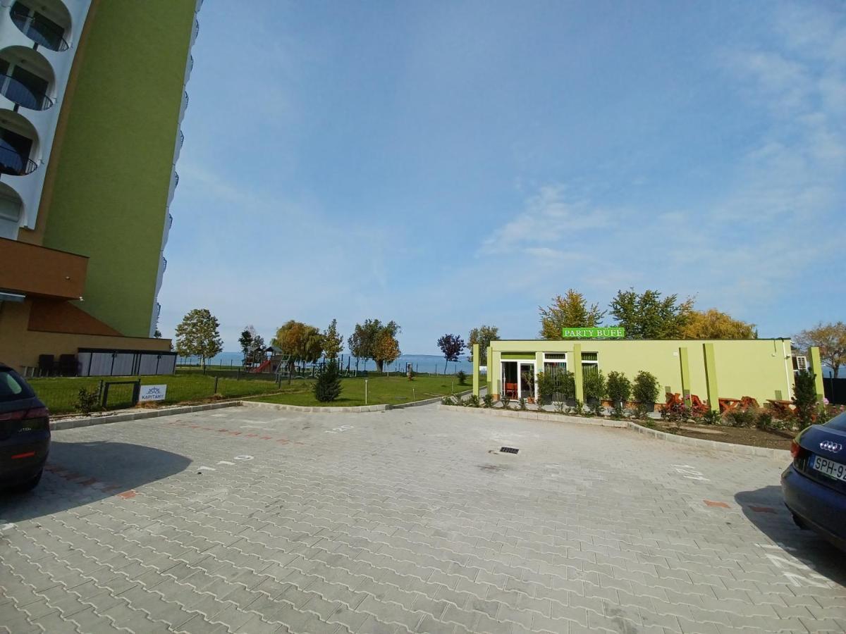 Ikon Apartment